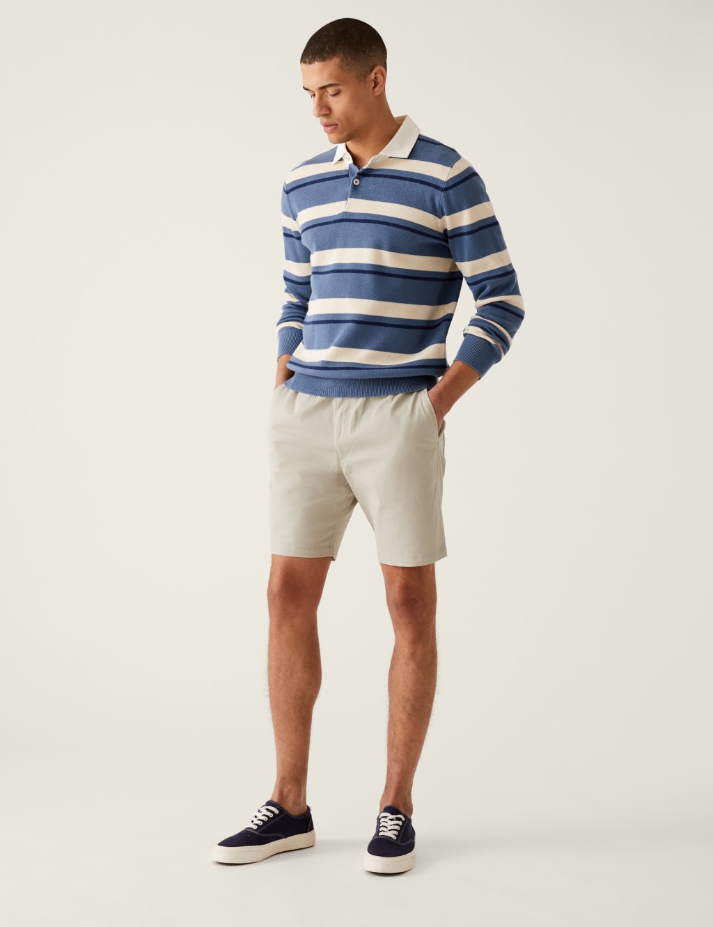 Elasticated Waist Stretch Shorts image 2