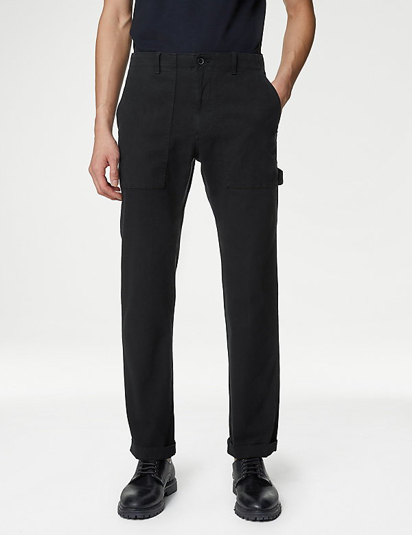Ελαστικό παντελόνι με μεγάλες τσέπες σε ίσια γραμμή - GR