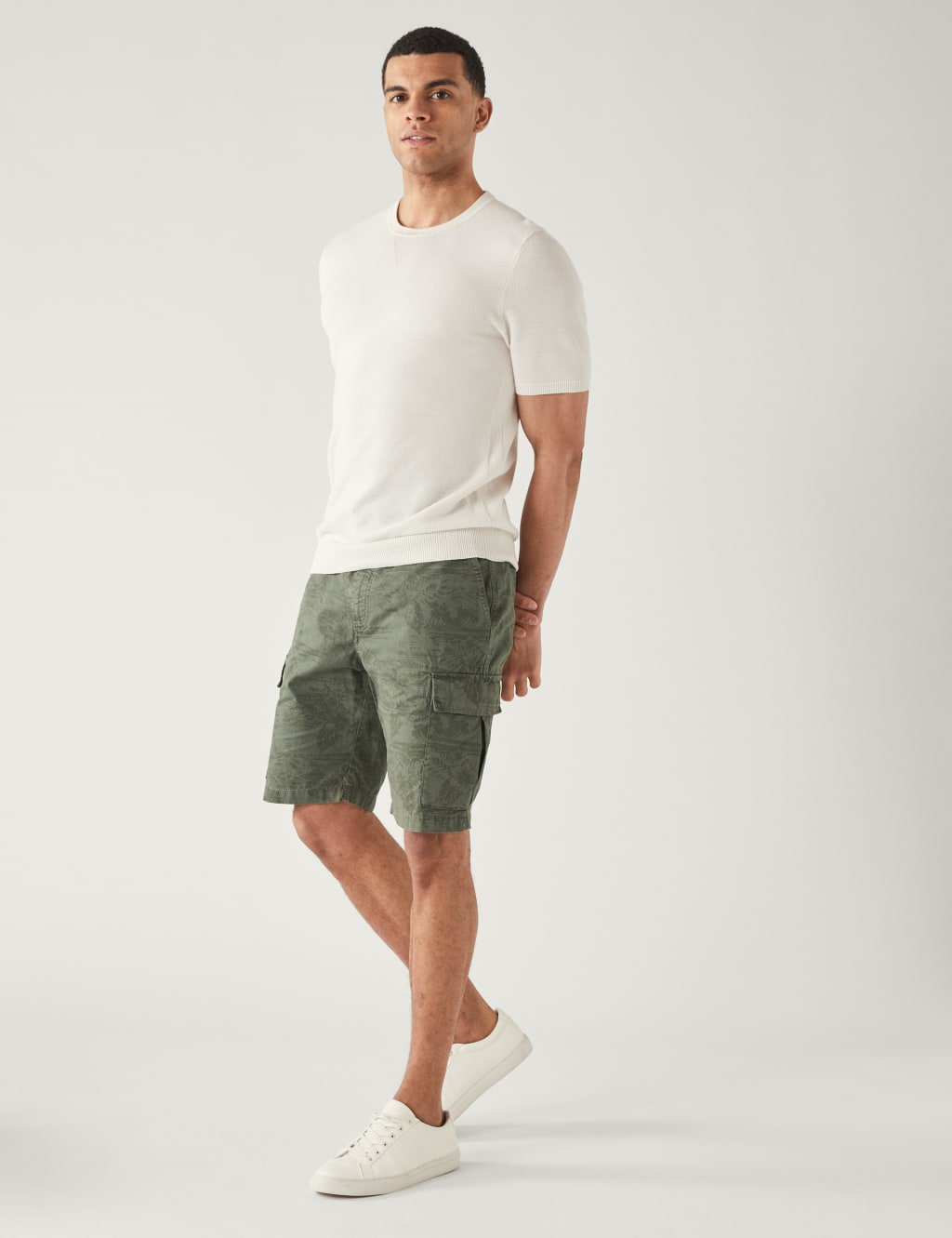 Pure Cotton Printed Cargo Shorts image 2