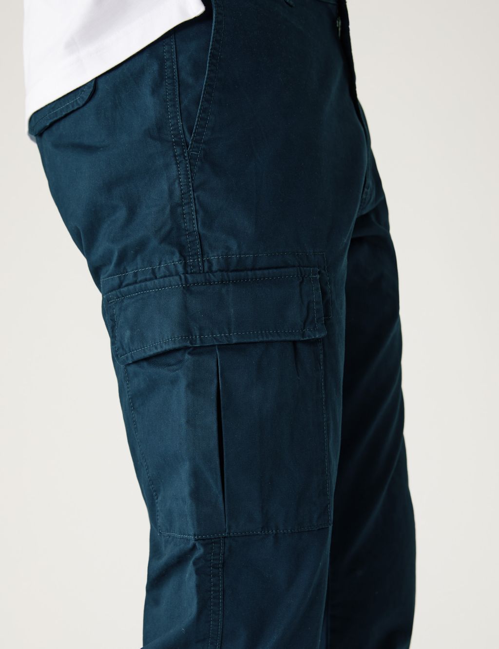Tapered Fit Lightweight Cargo Trousers image 5