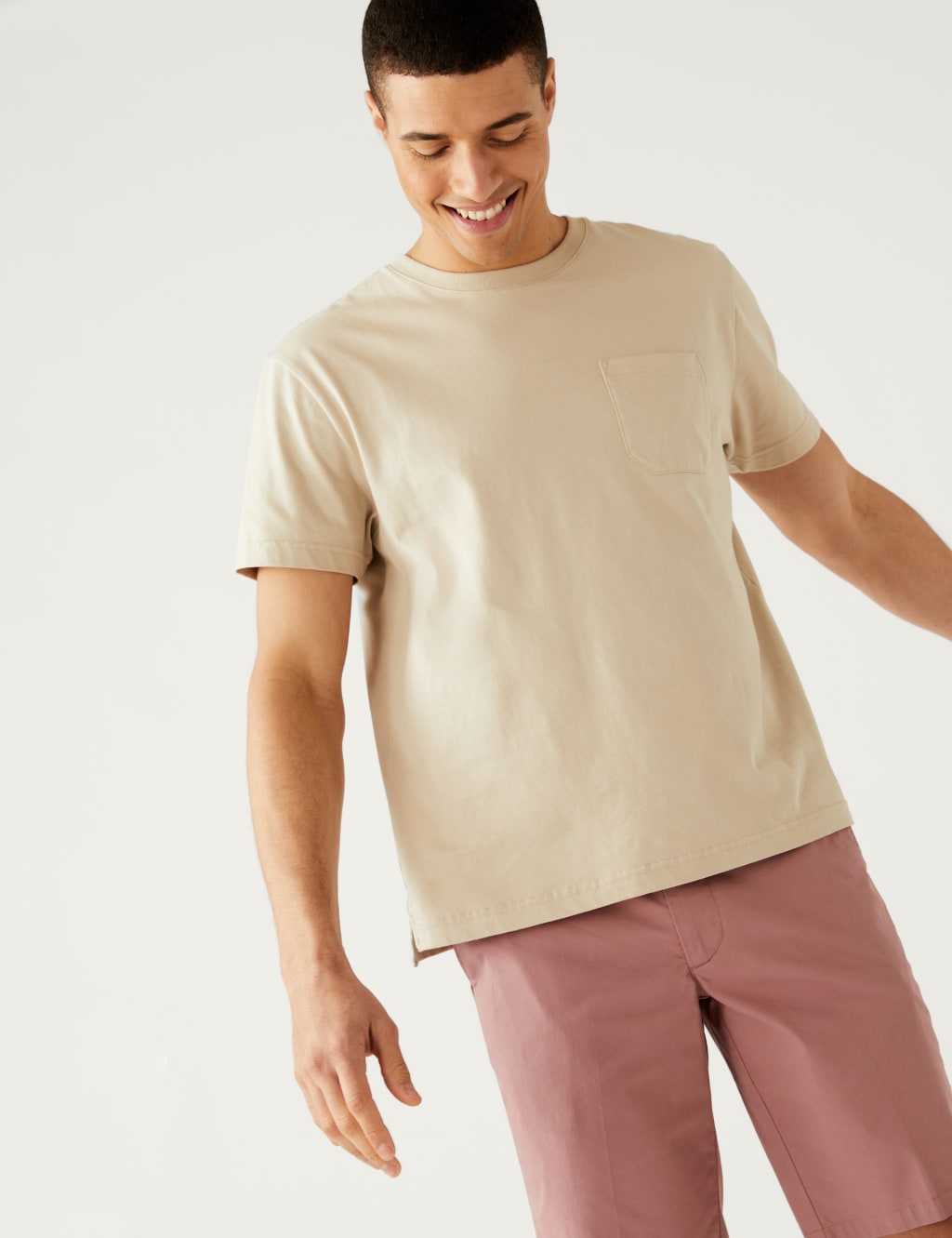 Super Lightweight Stretch Chino Shorts image 3