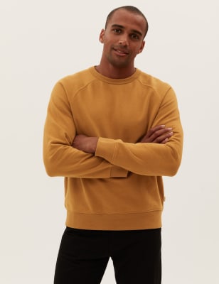 The Best Raglan Sleeve Sweatshirts for Men