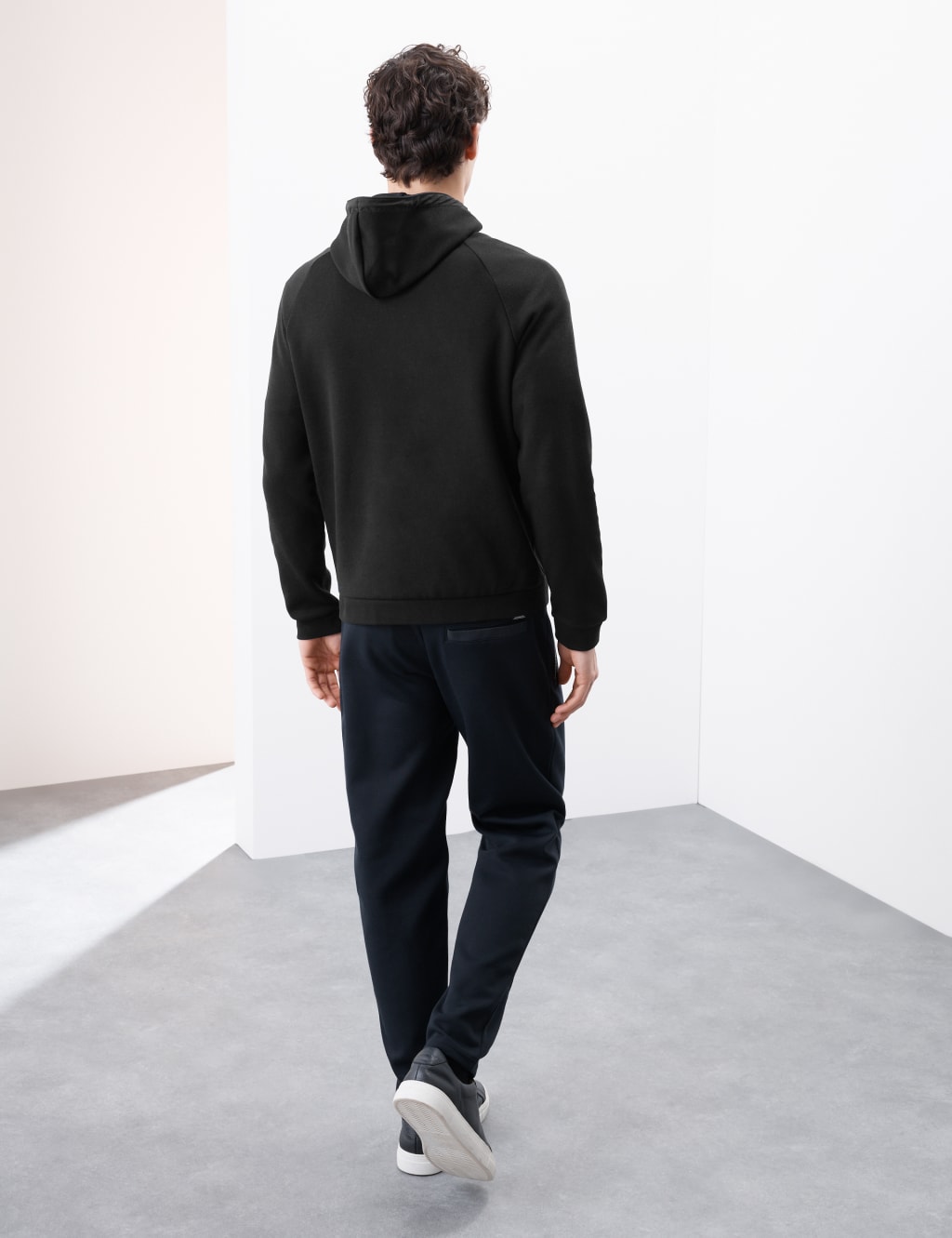 Black Long Sleeve Hoodie Size M