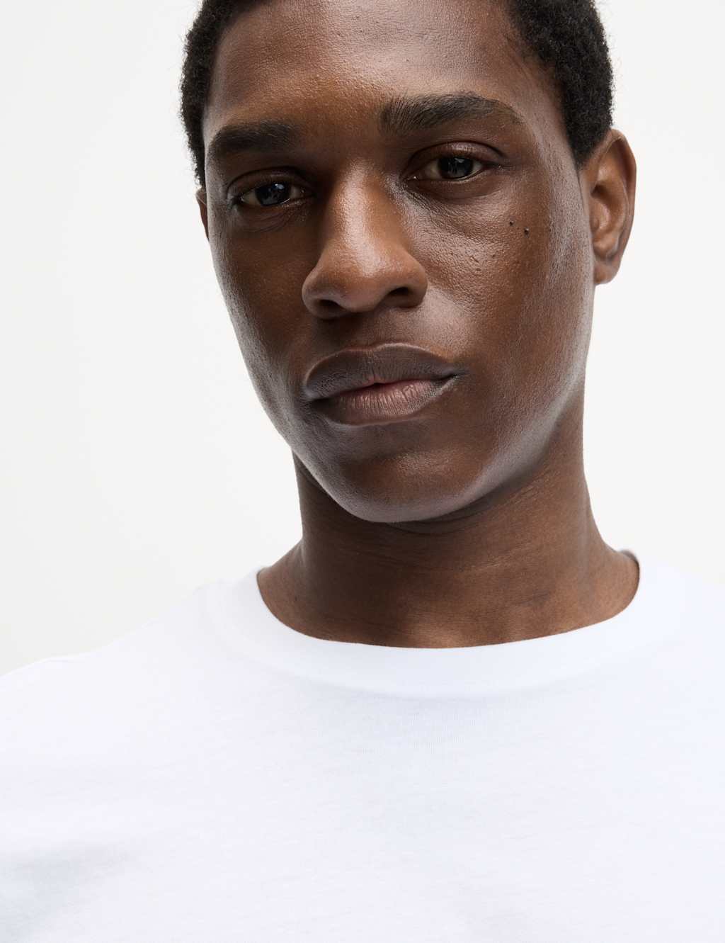 Men s White T shirts M S