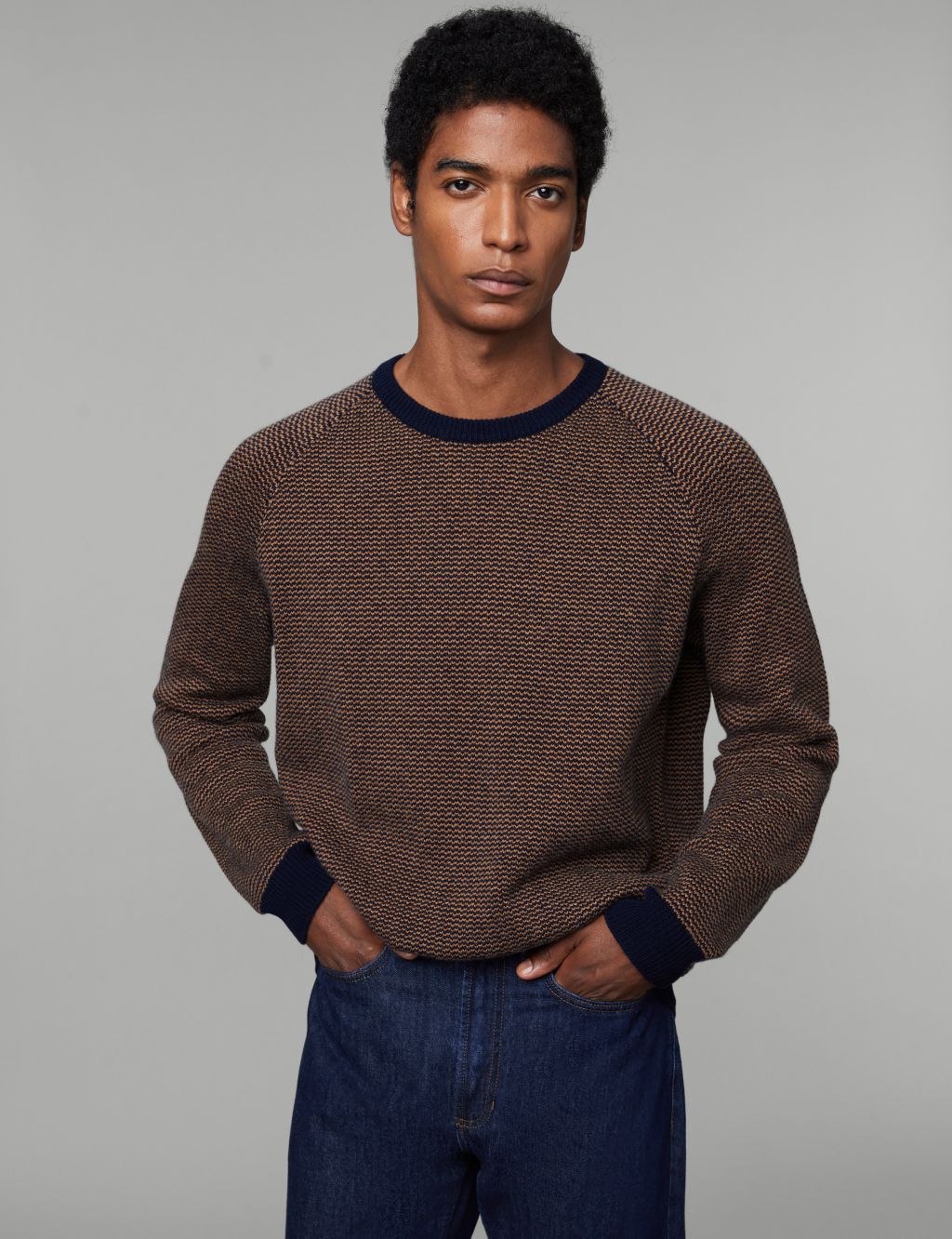 Wool Rich Crew Neck Jumper with Cashmere image 4