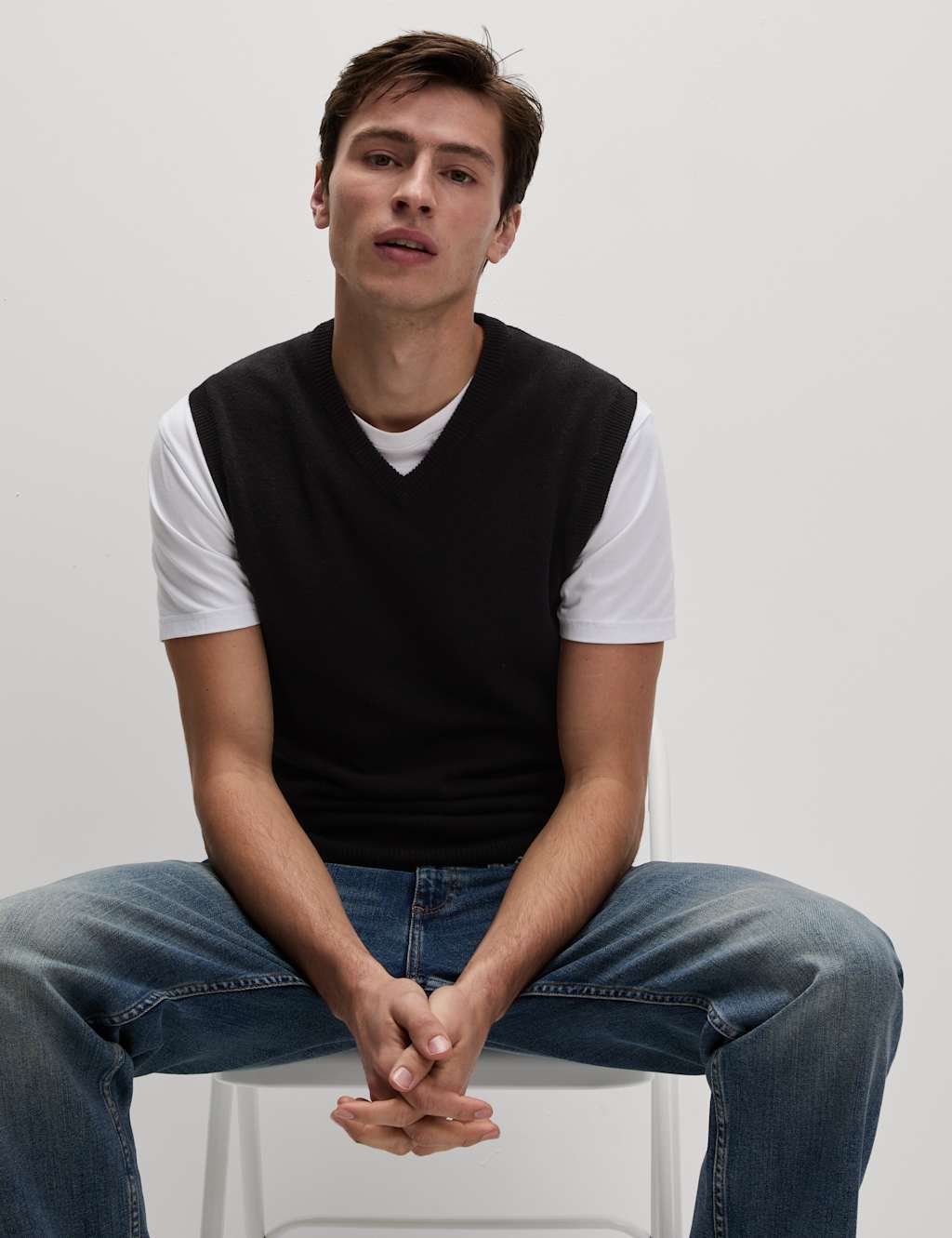 Pure Extra Fine Lambswool Sleeveless Jumper image 3