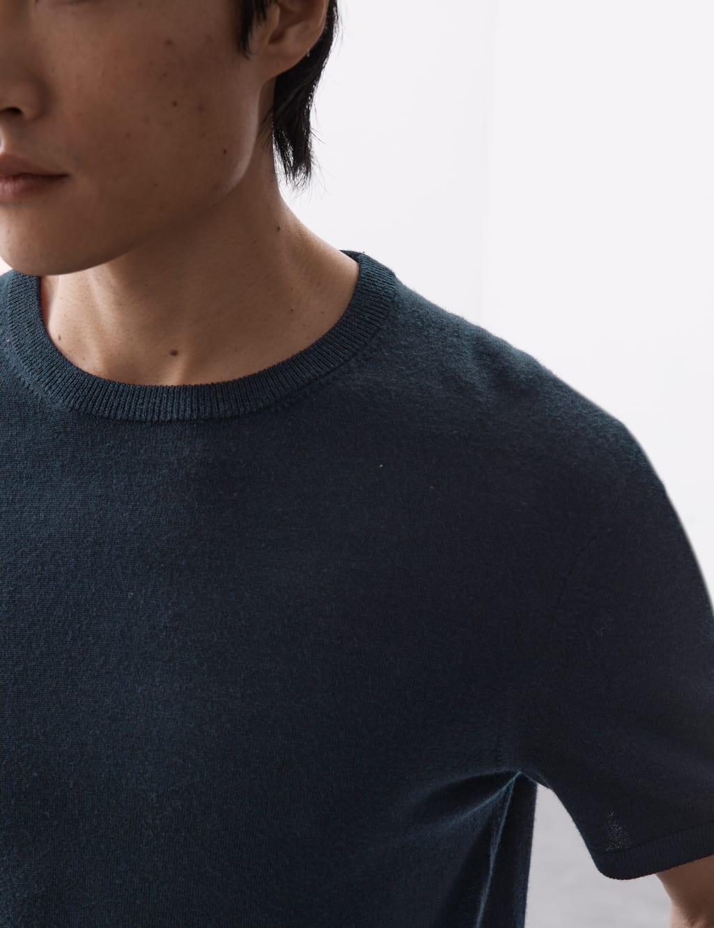 Pure Extra Fine Merino Wool Knitted T-Shirt image 2
