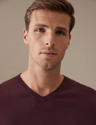 

Mens Autograph Pullover mit V-Ausschnitt aus extrafeiner Merinowolle - Berry, Berry