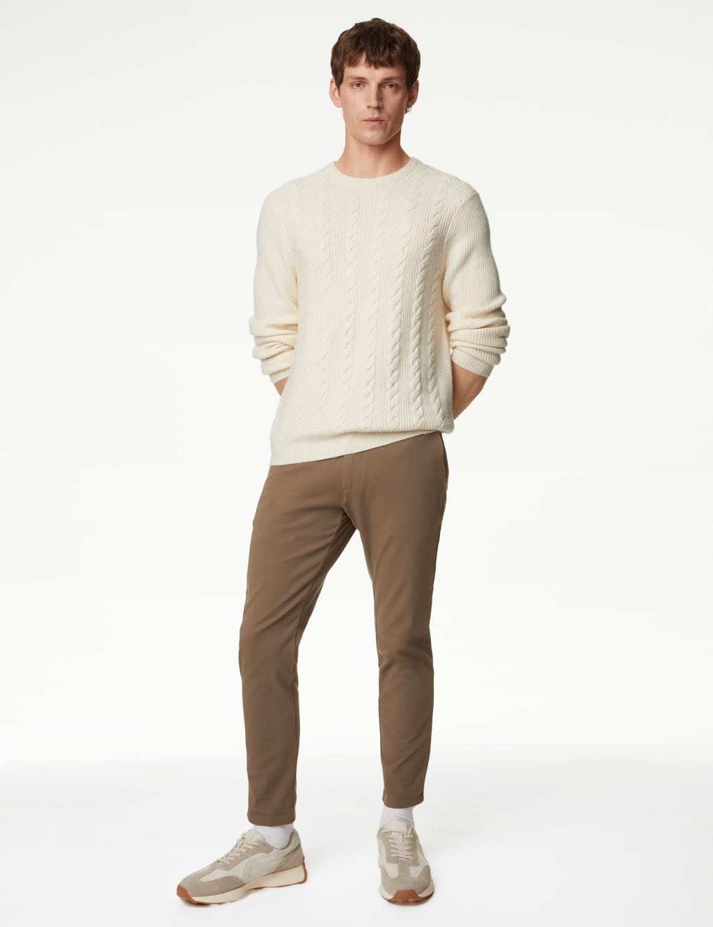 Supersoft Chunky Cable Crew Neck Jumper image 4