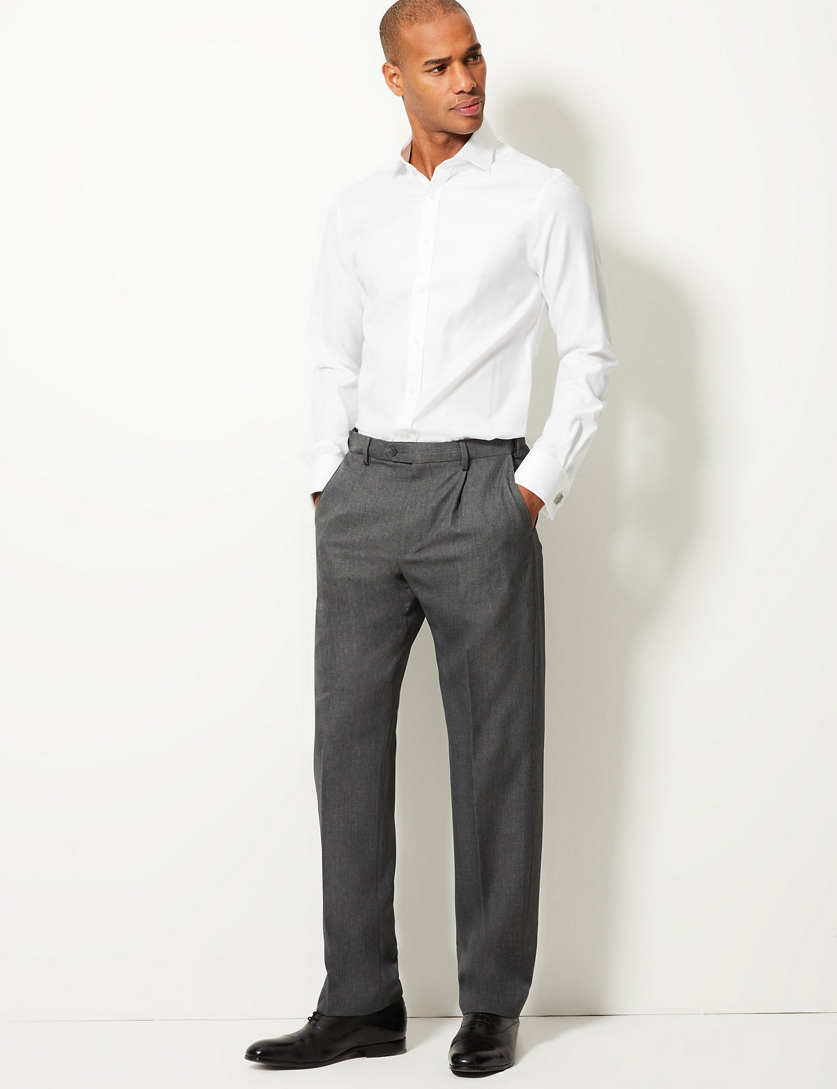 Regular Fit Single Pleated Trousers