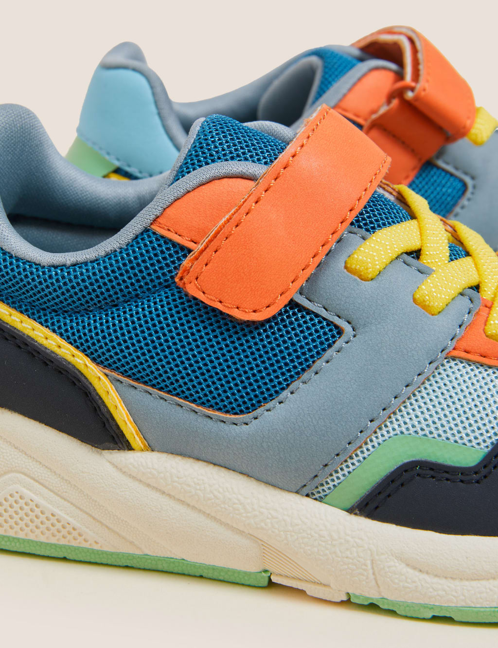 Kids' Freshfeet™ Colour Block Trainers (4 Small - 13 Small) image 3
