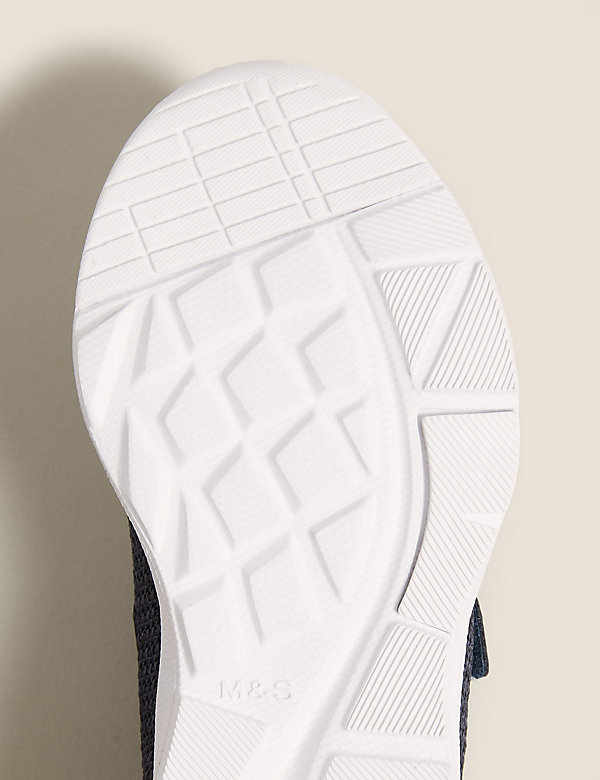 حذاء رياضي Freshfeet™‎‎‎ للأطفال بشريط لاصق فيلكرو (3 صغير - 3 كبير) - OM