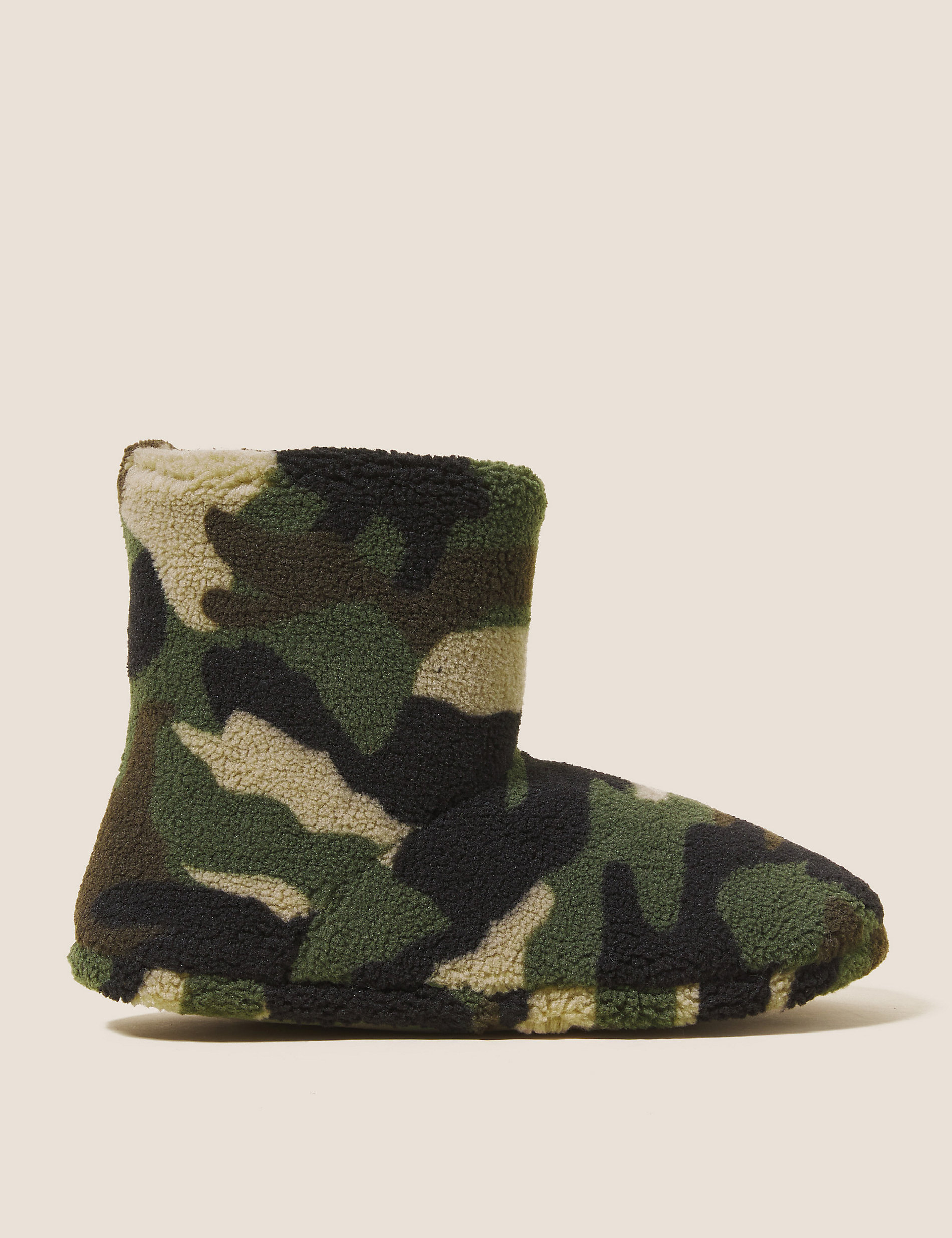 Kids' Camouflage Slipper Boots (5 Small - 7 Large)