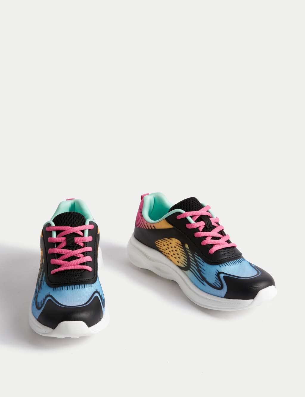 Kids' Freshfeet™ Sport Trainers (13 Small - 6 Large) image 2