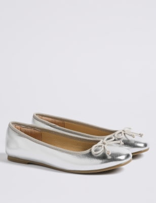 Kids' Square Toe Ballet Pumps (10 Small - 6 Large)