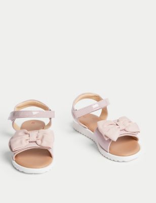 Kids' Patent Bow Sandals (4 Small - 2 Large)