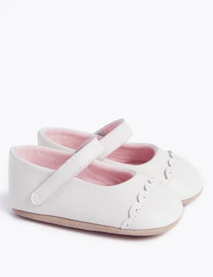 Chaussures b&eacute;b&eacute; en cuir, orn&eacute;es d&rsquo;un noeud (jusqu&rsquo;au 18&nbsp;mois)
