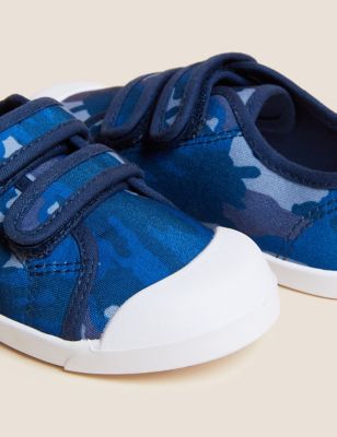 

Unisex,Boys,Girls M&S Collection Freshfeet™ Camo Riptape Trainers (3 Small - 13 Small) - Navy Mix, Navy Mix