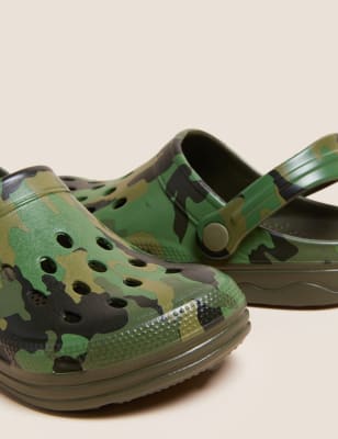 

M&S Collection Cloggs für Kinder mit Camouflagemuster (33-40,5) - Green Mix, Green Mix