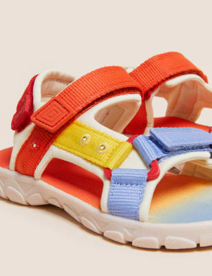 

M&S Collection Trekking-Sandalen für Kinder mit Leuchte, Klettverschluss und Regenbogen (20,5-32) - Multi, Multi