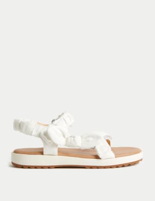 

M&S Collection Trekking-Sandalen mit Rüschen für Kinder (20,5-29,5) - White, White