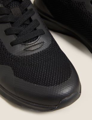 

Light As Air™ Zapatillas de deporte infantiles Freshfeet™ (13 pequeño- 7 grande) - Black, Black