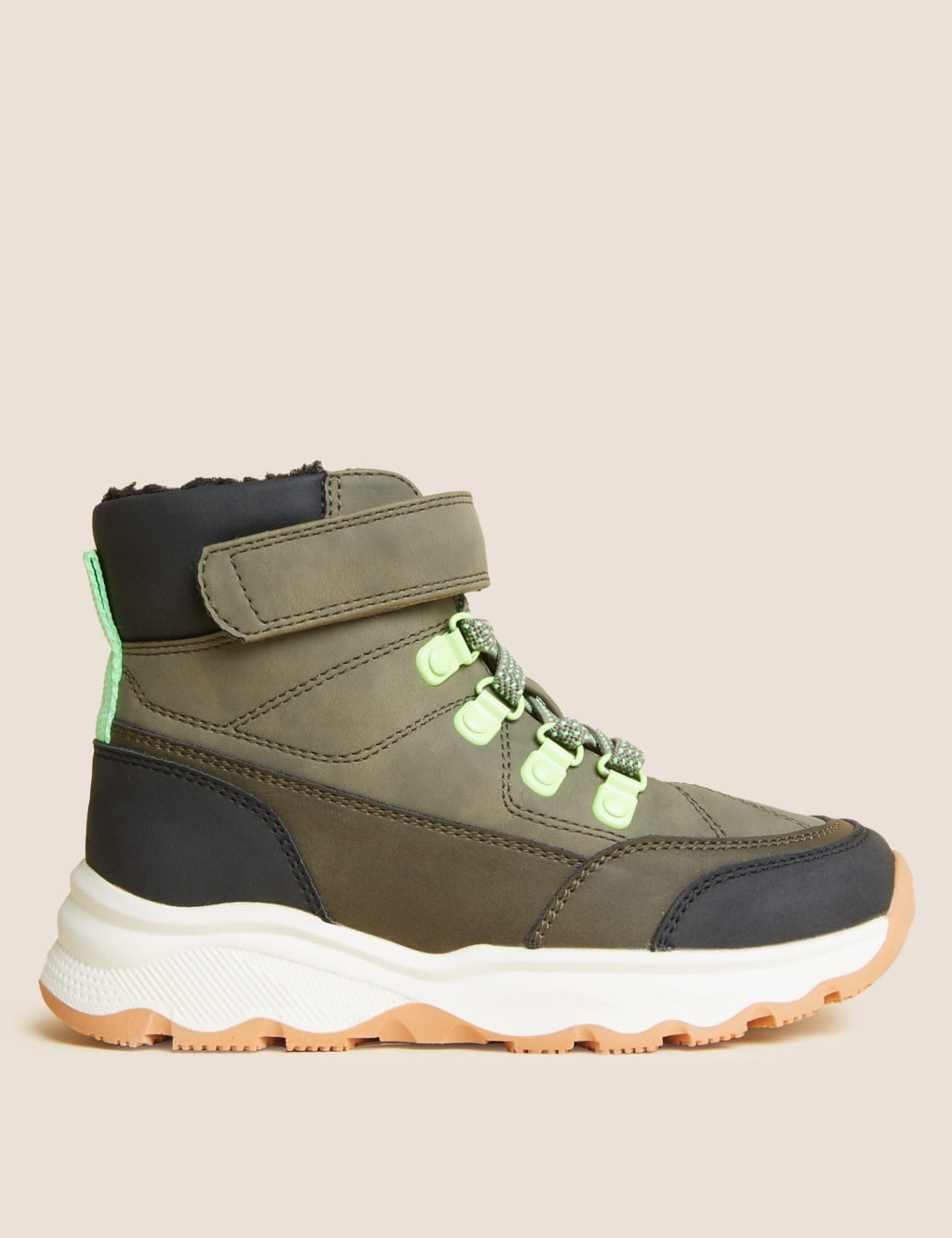 Boys Standard Fit Boots M S