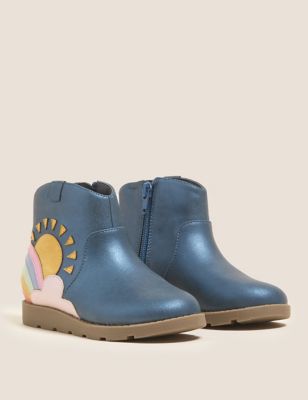 

Girls M&S Collection Kids' Freshfeet™ Rainbow Boots (5 Small - 12½ Small) - Navy, Navy