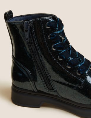 

Girls M&S Collection Kids' Freshfeet™ Light-up Ankle Boots (4 Small - 13 Small) - Navy, Navy