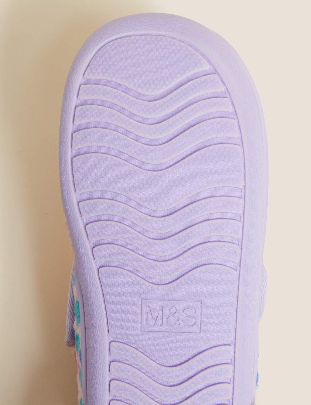 Kids’ Heart Riptape Slippers (3 Small - 12 Small) image 3