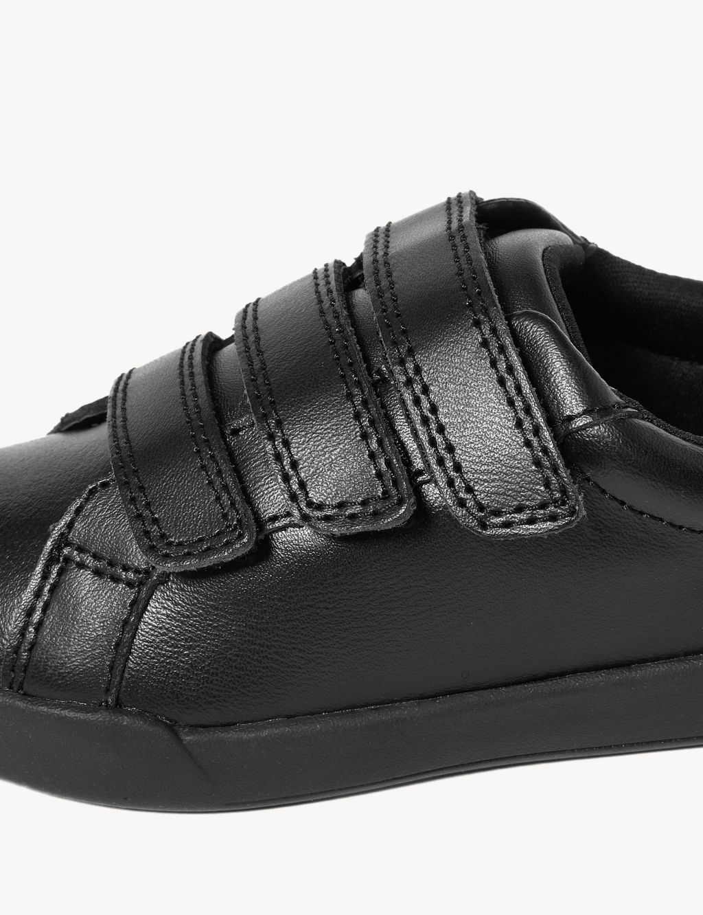 Kids' Leather Freshfeet™ Trainers (8 Small - 1 Large) image 2