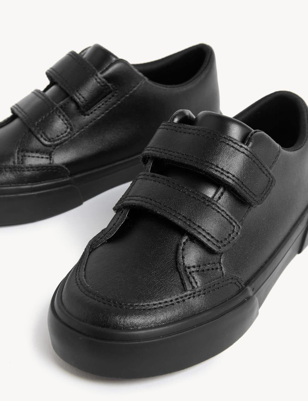 Boys summer deals school shoes