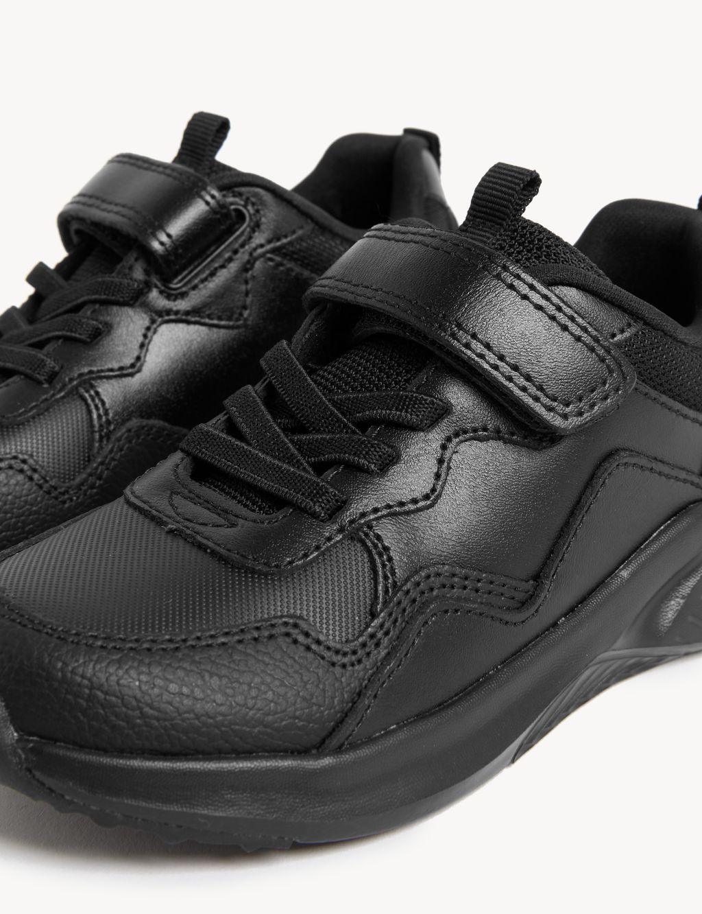 Kids' Leather Freshfeet™ School Shoes (8 Small-2 Large) image 3