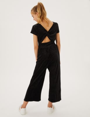 Black velvet jumpsuit new 2024 look