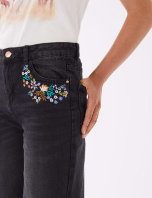 Black embroidered outlet jeans