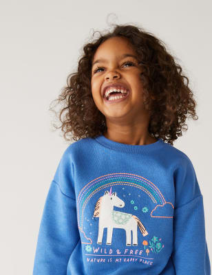 Unicorn sweater deals