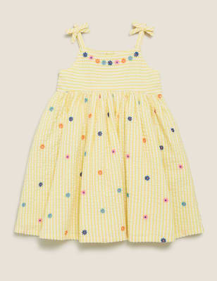 Yellow dress