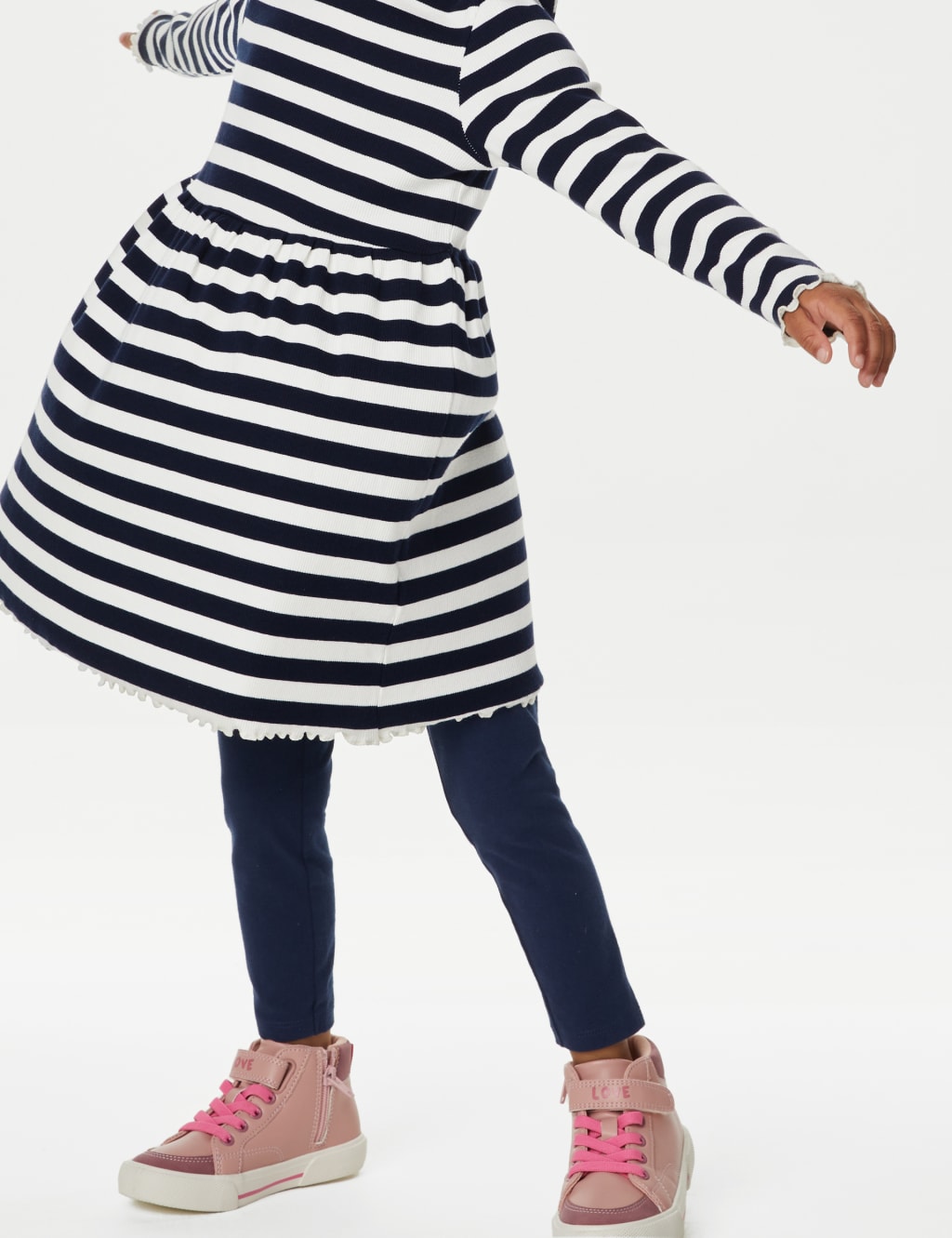 Page 2 Girls’ LongSleeved Dresses M&S