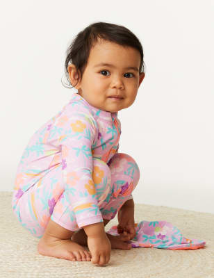 

M&S Collection 2-teiliges Set aus Badeanzug mit kurzem Bein und Mütze mit Tropenmuster (0-3 J.) - Pink Mix, Pink Mix