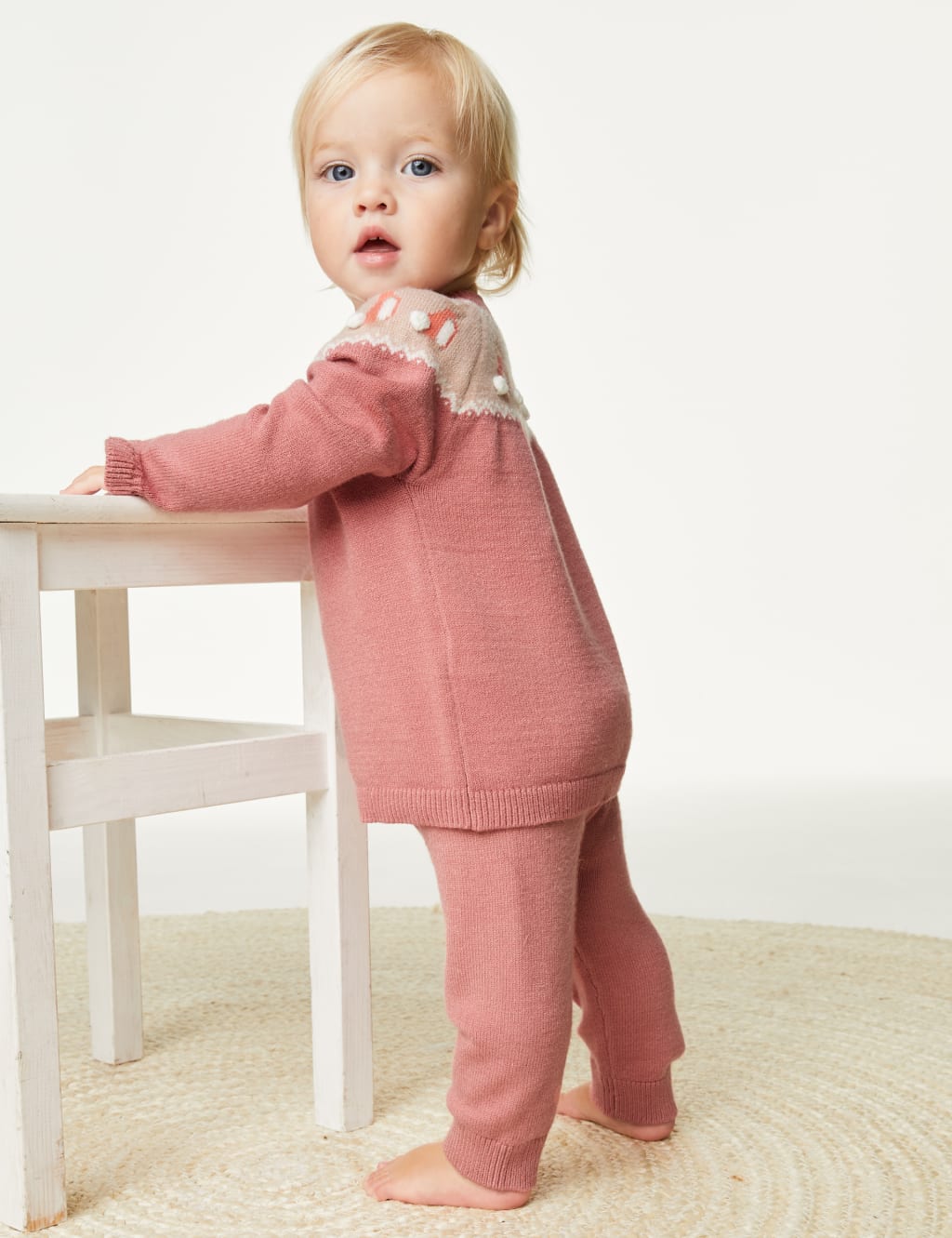 2pc Peter Rabbit™ Knitted Outfit (0-3 Yrs) image 8