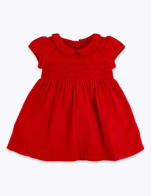 Robe en velours c&ocirc;tel&eacute;