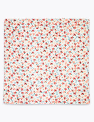 Couverture en jersey 100&nbsp;% coton &agrave; motif fleuri