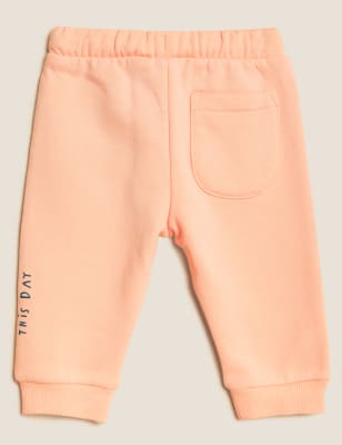 

M&S Collection Jogginghose mit hohem Baumwollanteil und Schriftzug „Love This Day“ (0-3 J.) - Pink, Pink