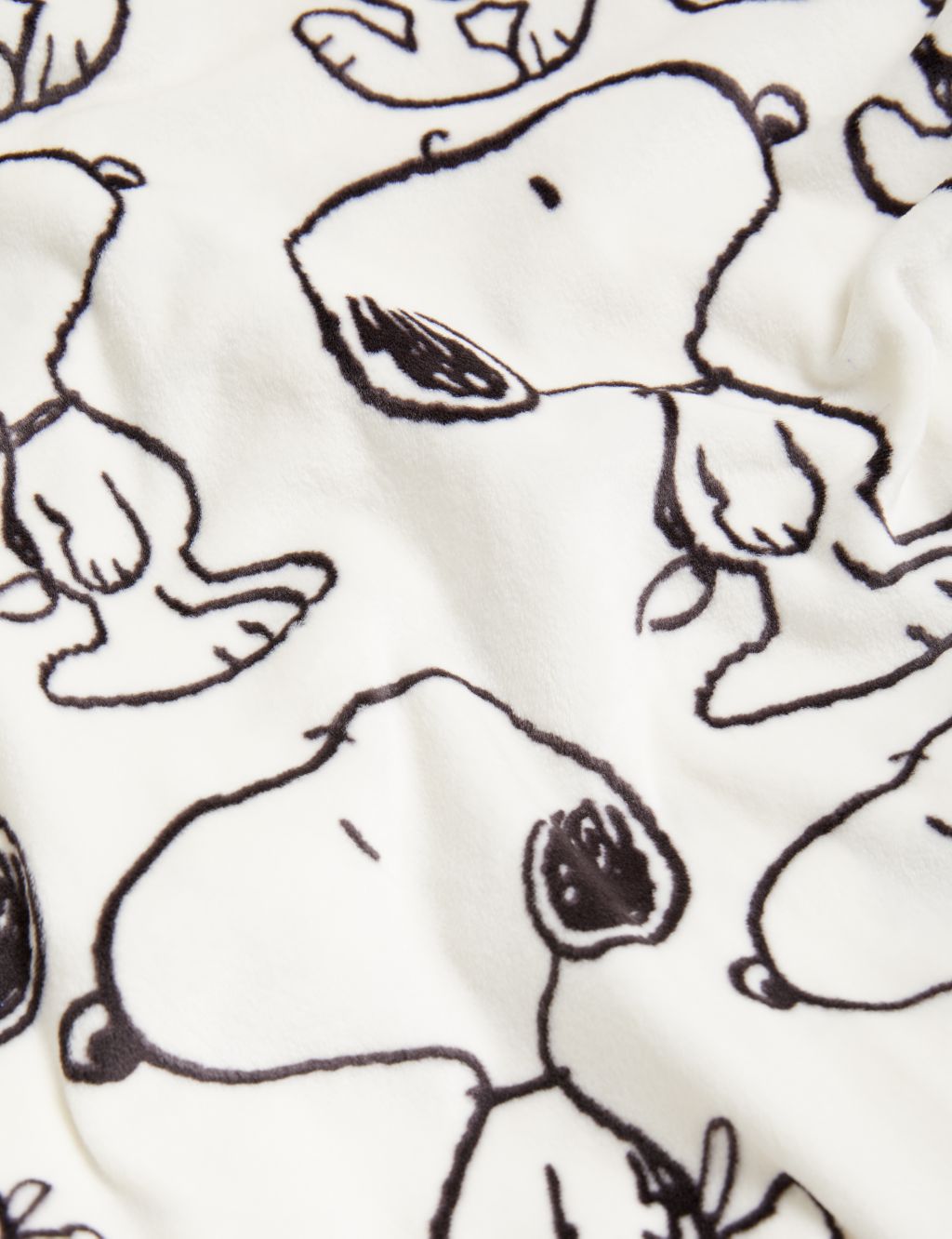 Snoopy™ Velour Pyjamas (6-16 Yrs) image 5