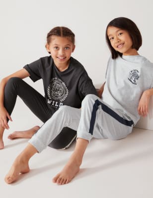 

M&S Collection 2er-Pack Schlafanzugsets mit hohem Baumwollanteil und Wildkatzenmotiv (6-16 J.) - Grey Mix, Grey Mix