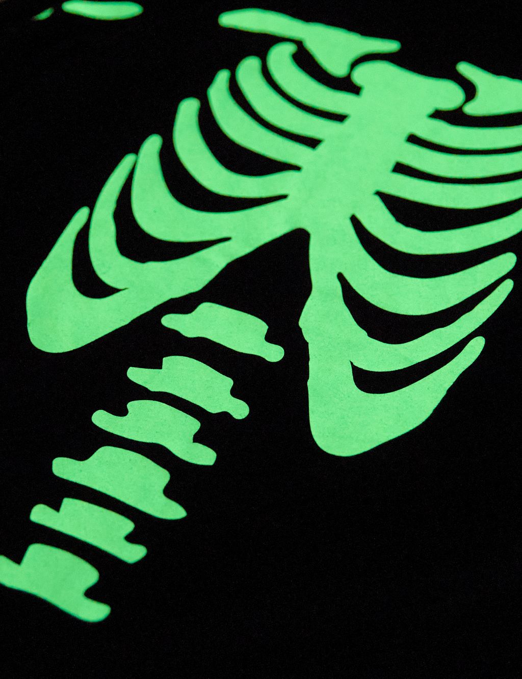 Kids' Glow in the Dark Halloween Skeleton Pyjamas (3-16 Yrs) image 5