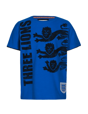 three lions on a shirt tshirt