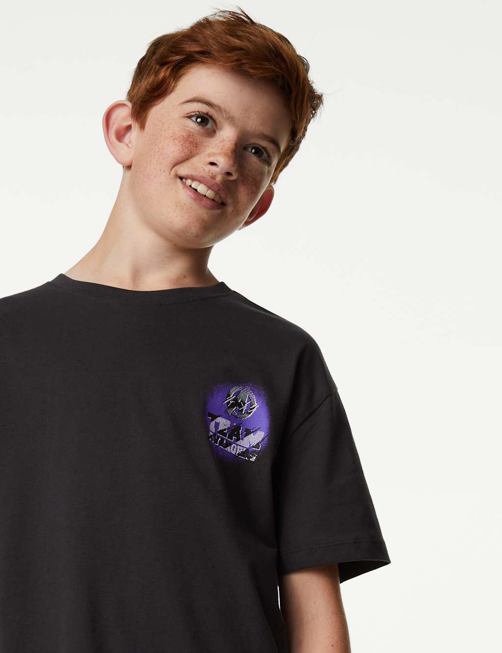 Pure Cotton Marvel Avengers™ T-Shirt (6-16 Yrs) image 1