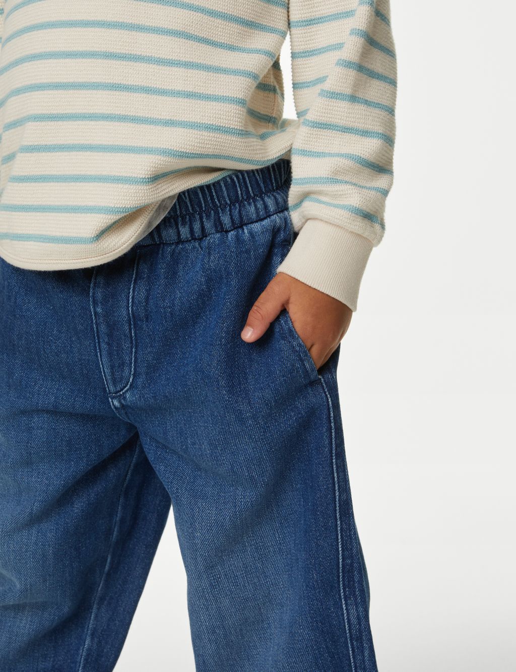 Regular Pure Cotton Jeans (2-8 Yrs) image 3