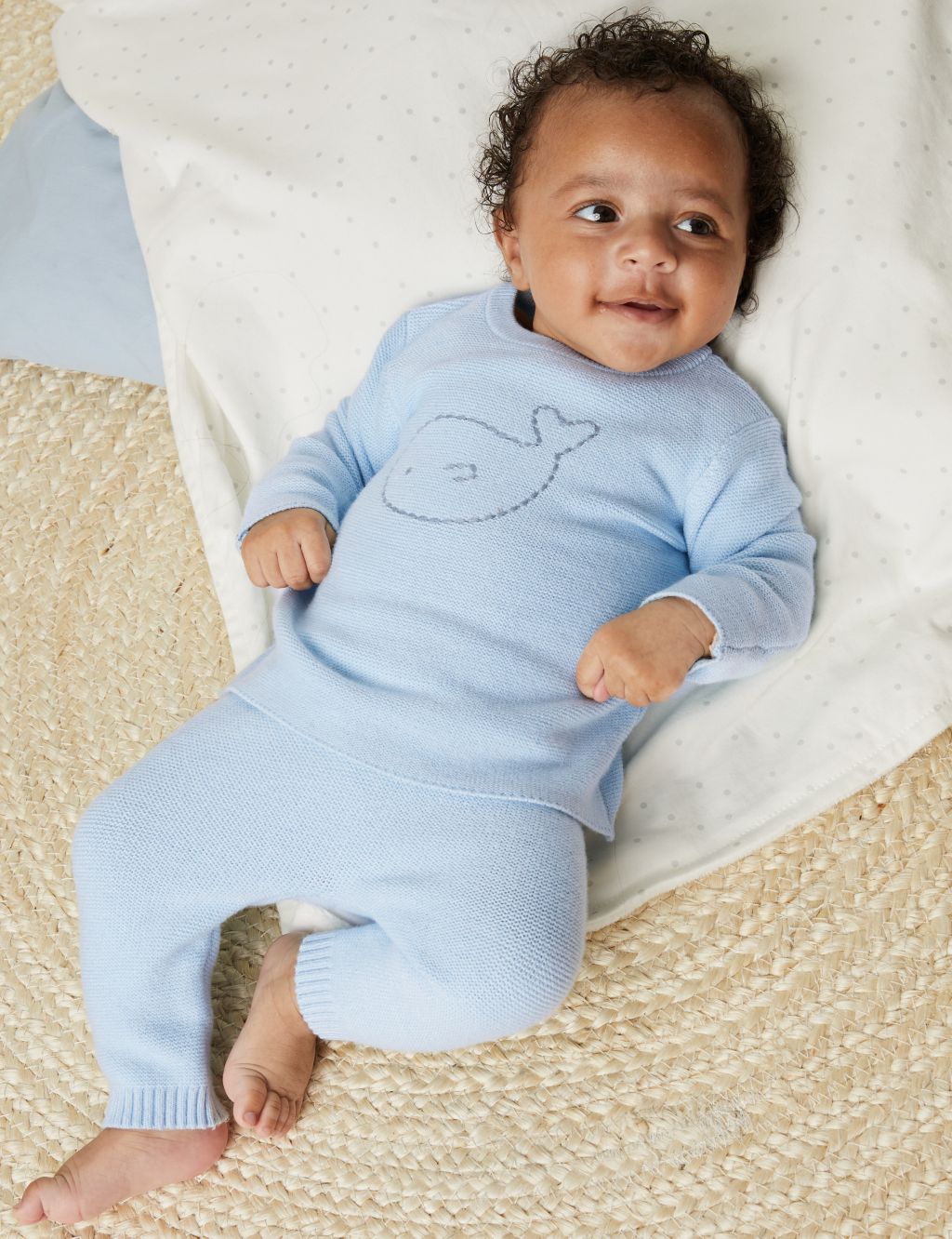 2pc Knitted Whale Outfit (7lbs - 1 Yrs) image 1